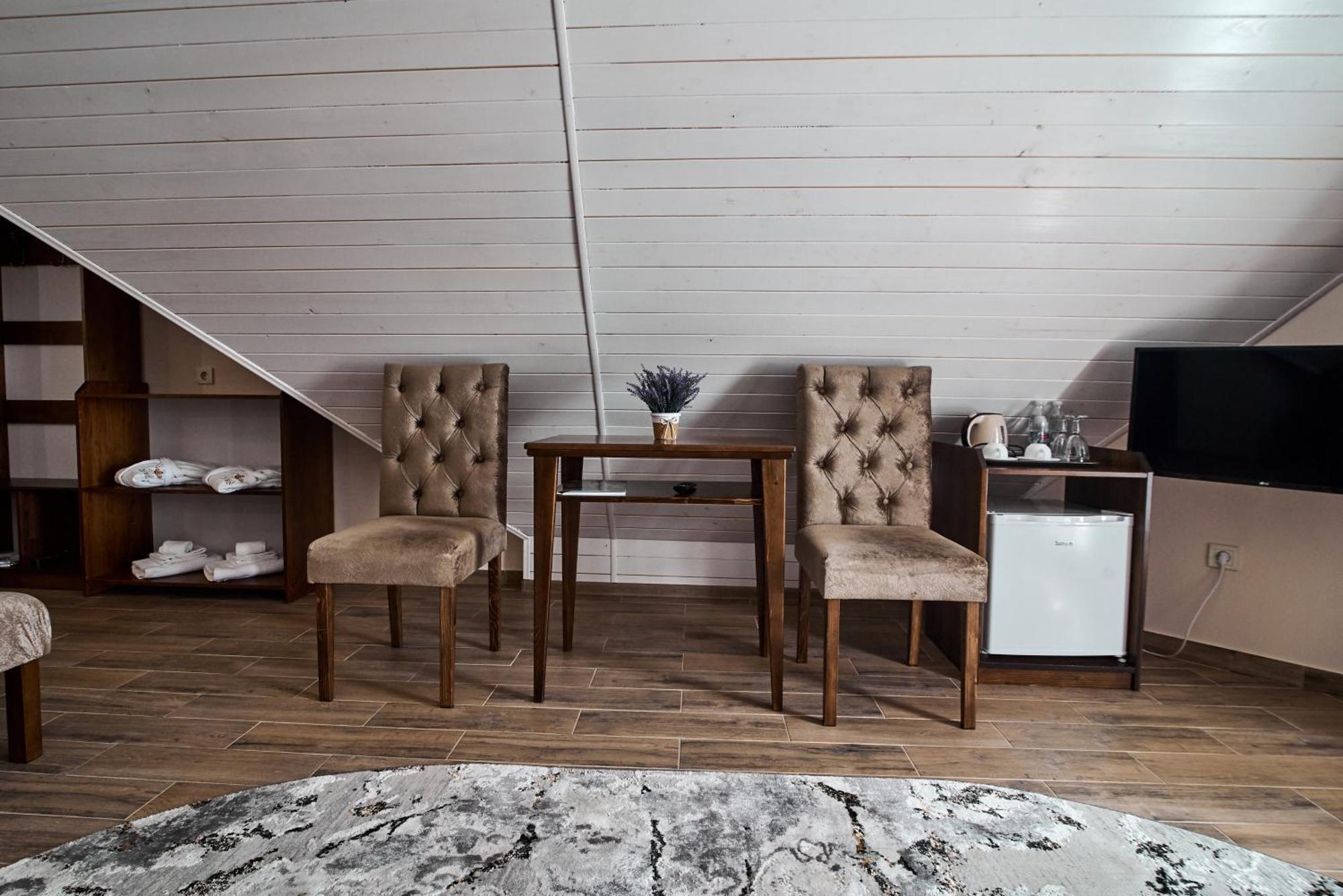 Villa Livorno Bukovel Habitación foto
